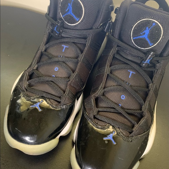 Men’s Jordan’s size 9 - Picture 3 of 8